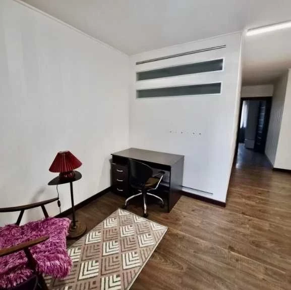 For sale 2-room apartment, 45 m2, 5/5 on Derevyanko street, m.
