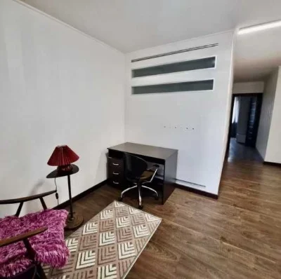 For sale 2-room apartment, 45 m2, 5/5 on Derevyanko street, m.