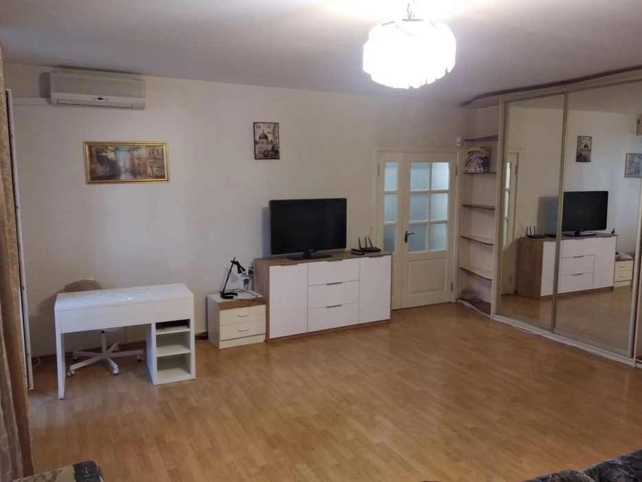 ОРЕНДА Двухрівнєвої кв, на Троєщині. 109 кв. м2., 9 і 10 пов