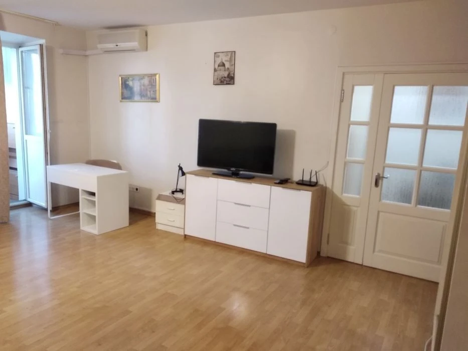 ОРЕНДА Двухрівнєвої кв, на Троєщині. 109 кв. м2., 9 і 10 пов