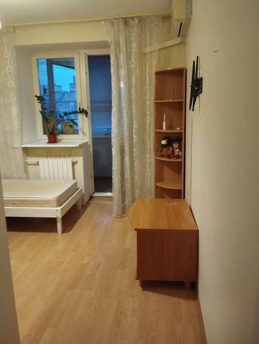 ОРЕНДА Двухрівнєвої кв, на Троєщині. 109 кв. м2., 9 і 10 пов