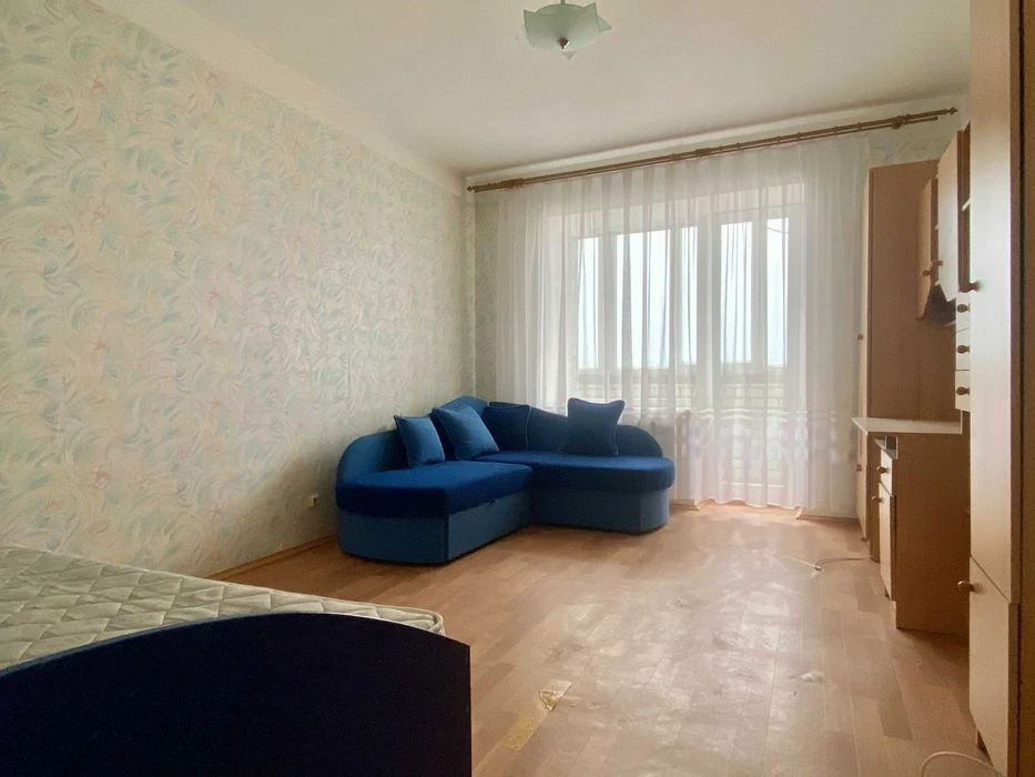 ID 368. ДВРЗ, метро Чернігівська, вул. Алматинська, 41А, Дар