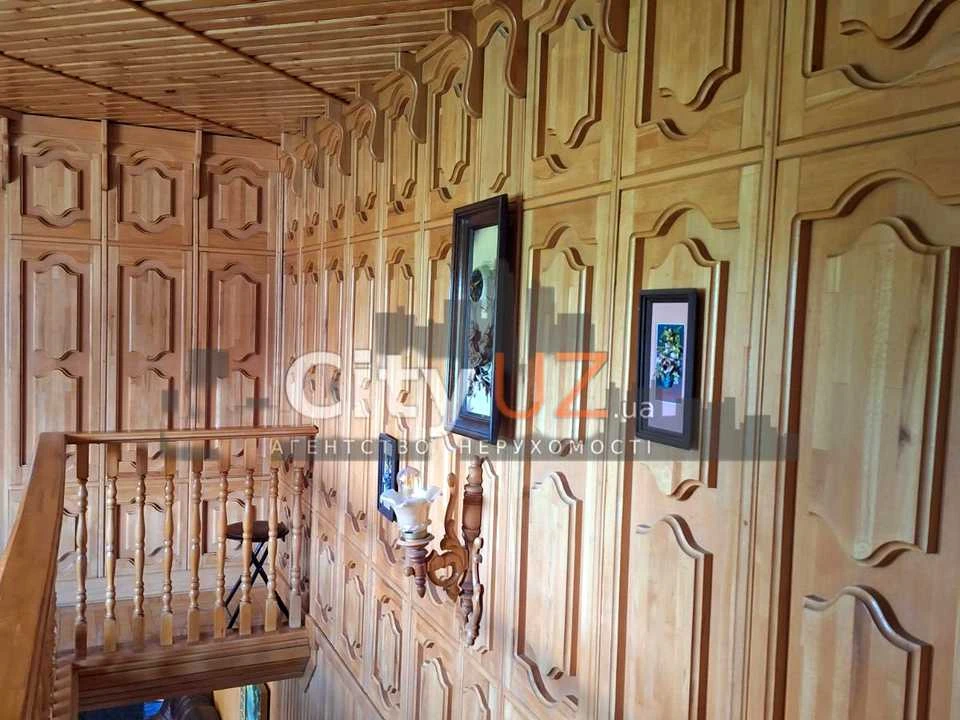 Будинок. Ужгород, Карпатської України вул. (Юрія Гагаріна)