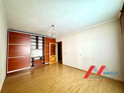 1-room apartment for sale 45 m², Vyshnyakivska St., 1