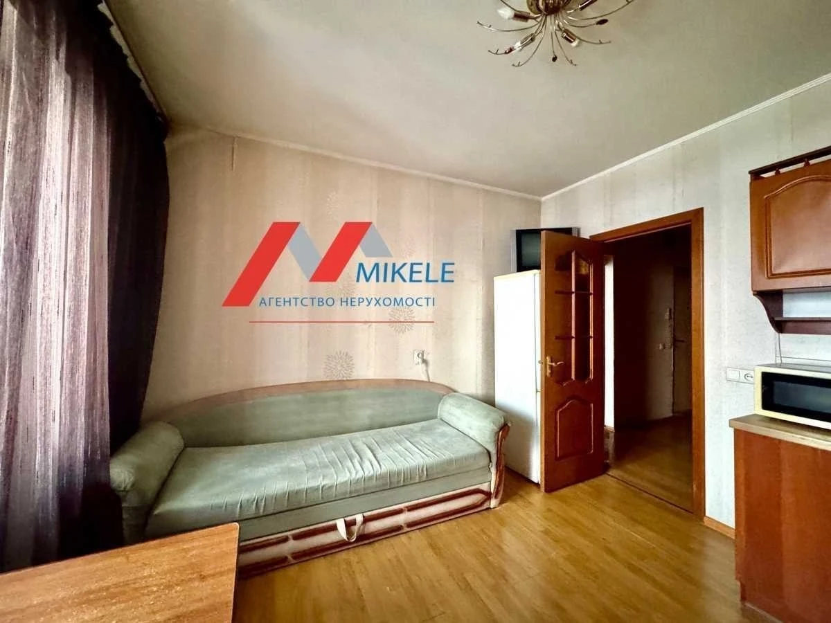 1-room apartment for sale 45 m², Vyshnyakivska St., 1