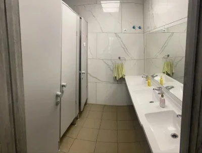 Оренда будинку 320 м², Промислова (Бортничі) вул.