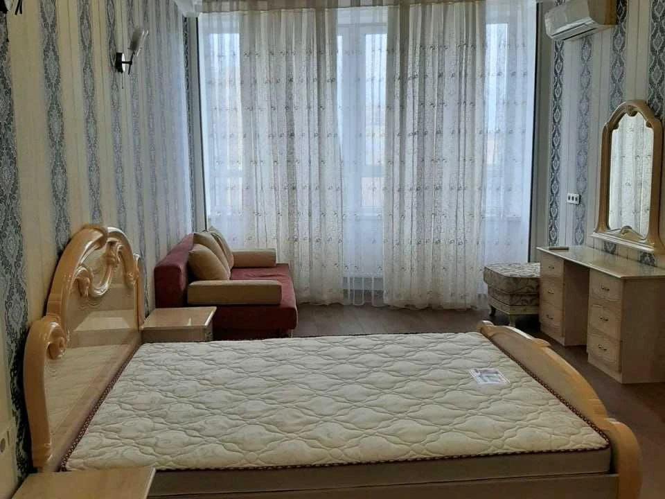 Квартира. Одеса, Незалежності вул. (Армійська)