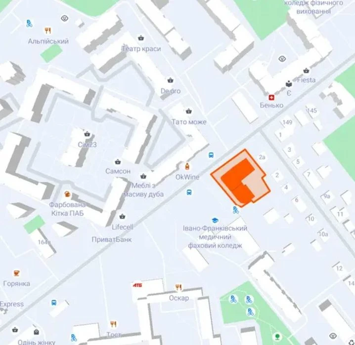 Продаю 1 кімнатну квартиру біля Парку та Озера.Вулиця Мазепи