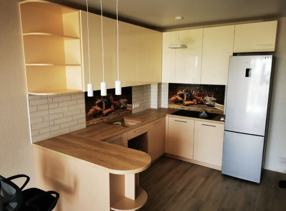 Продажа 2ой квартиры в новострое ( Бородинский район)