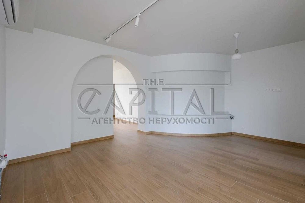 Продаж / Будинок / 1100 м2 / Голосіївський район / вул. Брод