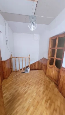 Продж частини будинку в самому Центрі по вул Мазепи.