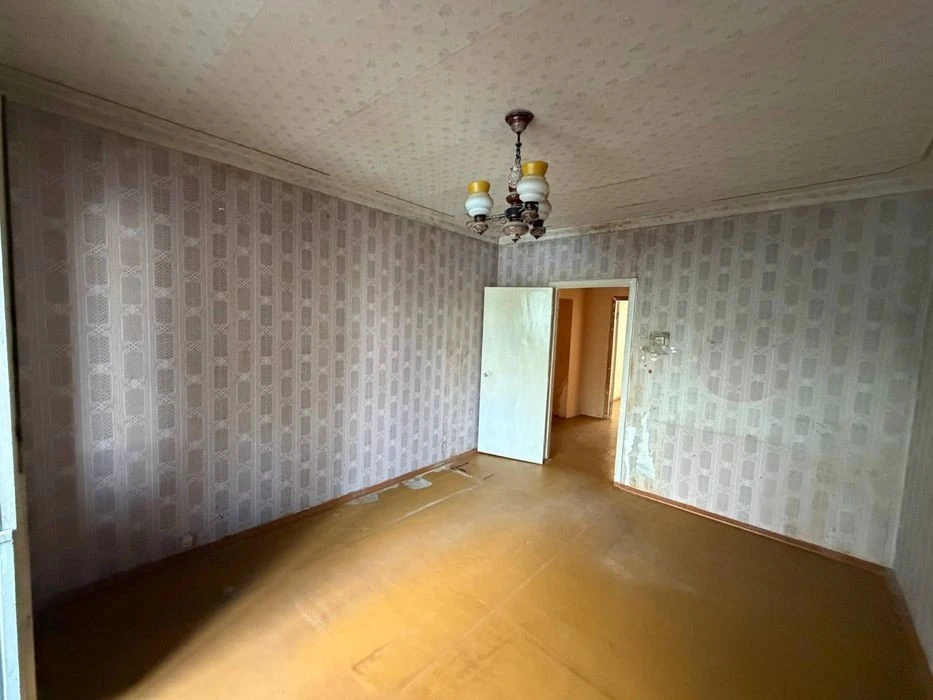 3 км кварира по вул. Вірменська, 5 м. Київ