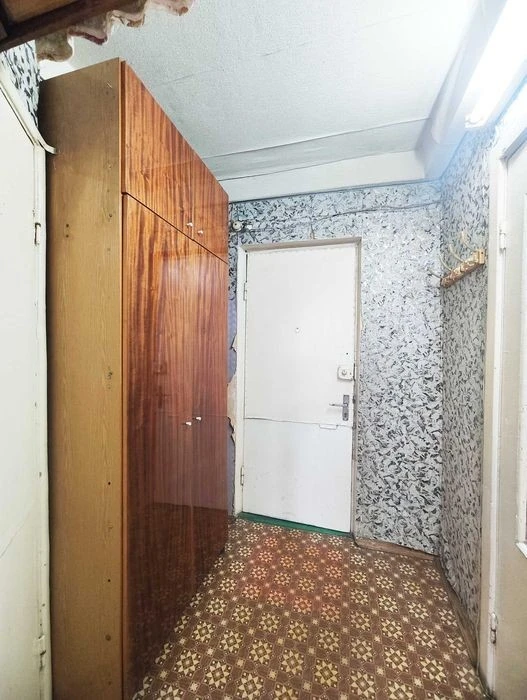 Продам 1 кімнатну квартиру прос. Воскресенський ТРЦ Квадрат