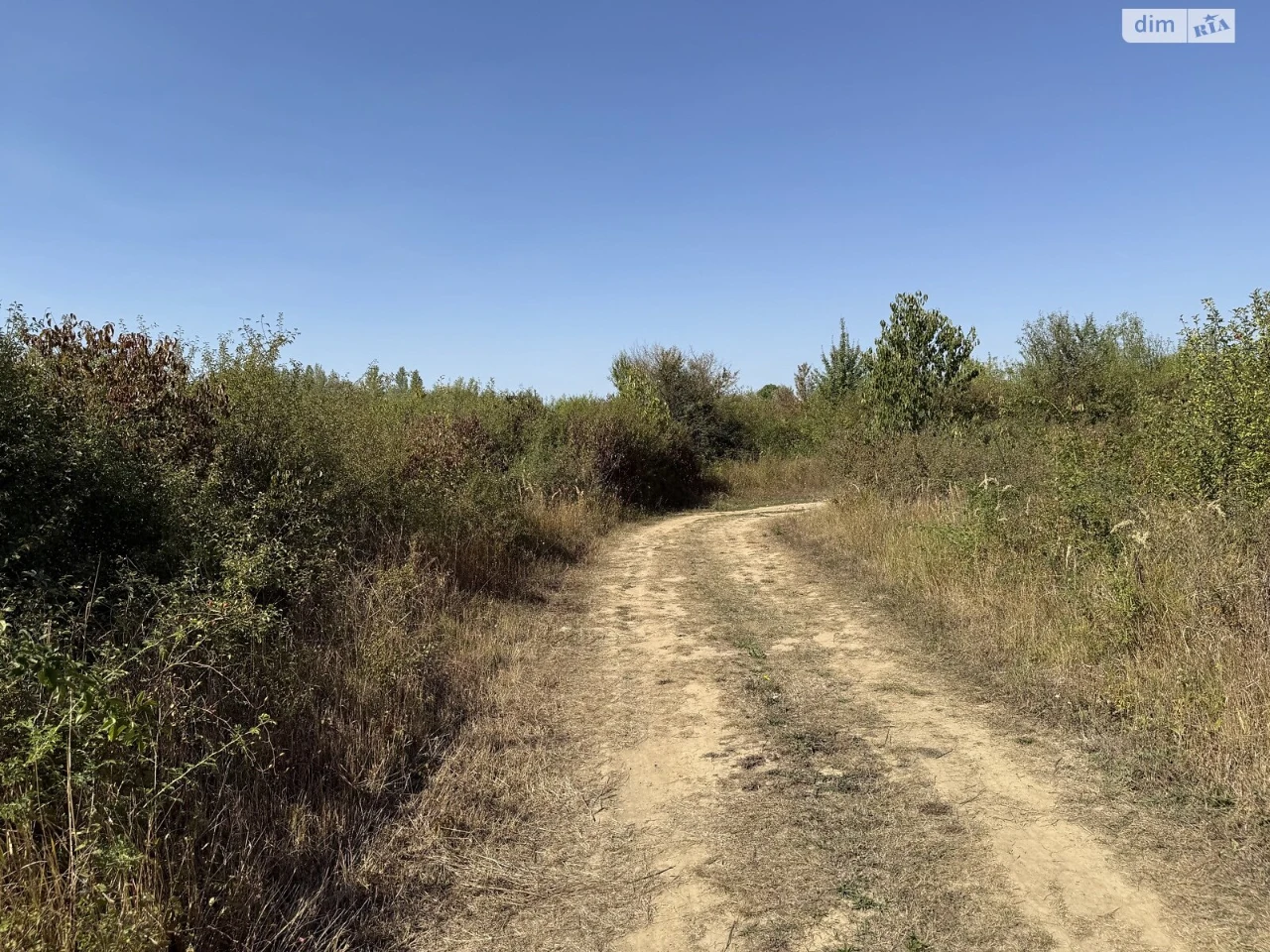 Продаж Ділянка під житлову забудову Садовий