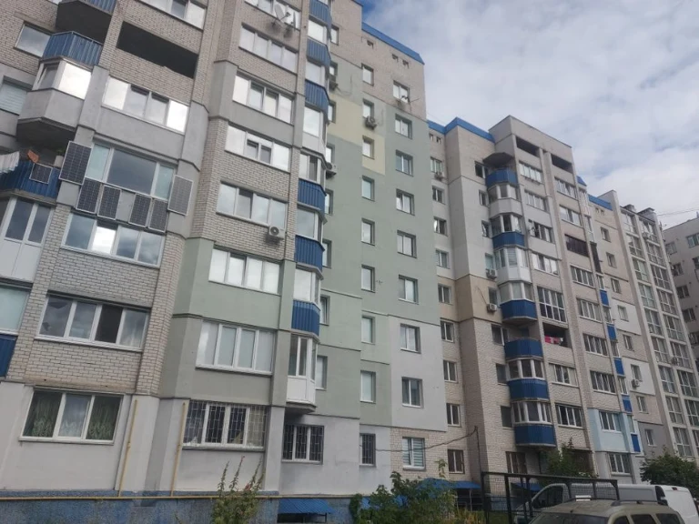 двокімнатна квартира по вул. 1-ї Танкової бригади