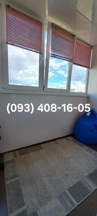Продається 1-кімнатна квартира по вул. Анни Ахматової, 14 Б.