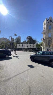 Продаж 1к квартири 54м2 Ярославів Град Бульварно-Кудрявська