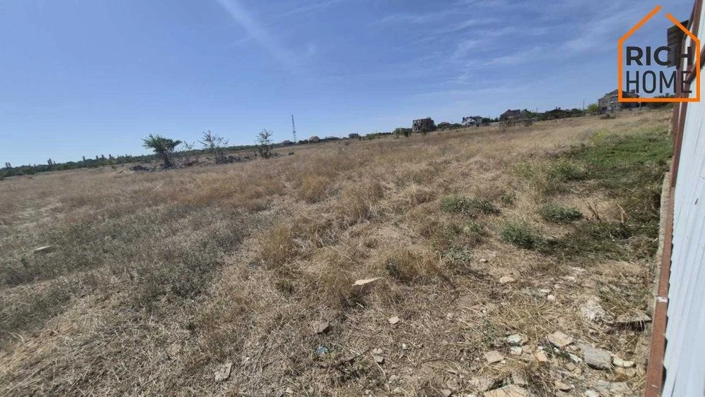 Участок 10 соток под строительство дома • Готовый фундамент