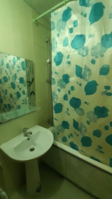 Продажа 1кiмнатна квартира, метро Осокорки-50 тис. евро