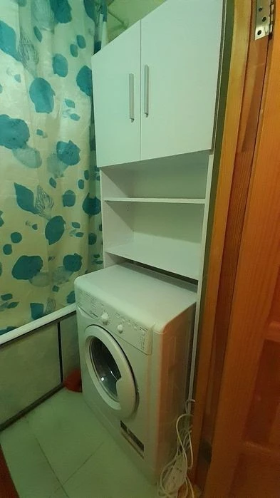 Продажа 1кiмнатна квартира, метро Осокорки-50 тис. евро