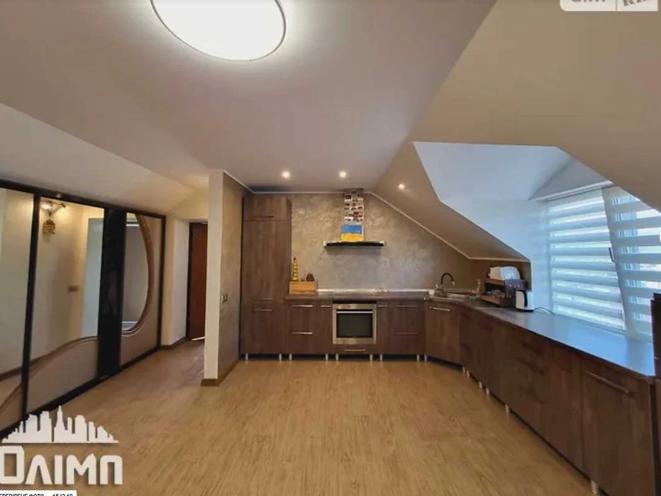 (7) I will sell an elite house on Hnivanskoye highway 0102
