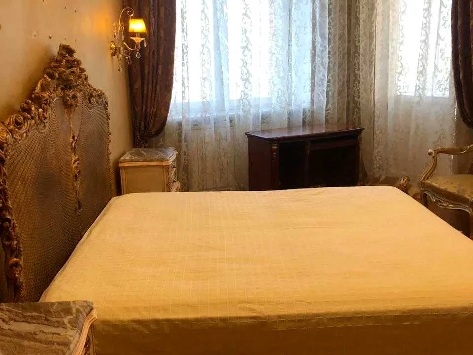 Квартира. Київ, Володимира Івасюка просп. (Героїв Сталінград
