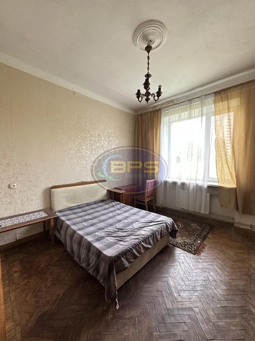 Терміновий продаж! 3 кімнати, квартира на Фонтані, Лесі Укра
