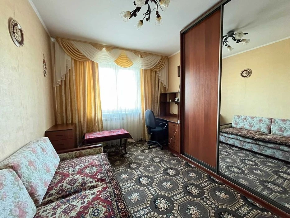 Оренда 2 к Харківський Ревуцького 4 Дарницький метро 15 хв а