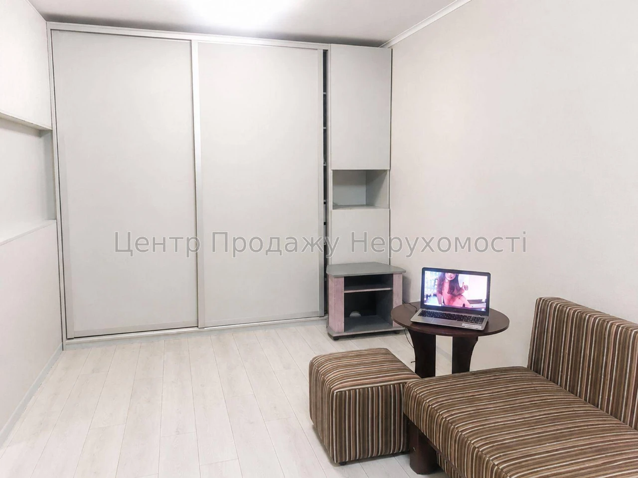 Продаж 1-кімн. квартири, 8/9 пов, 34. 5 м², ЖК Район 2, Київ