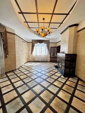 Продажа дома. Киев. Соломенский. Камин. 3 спальни. Газ. Без