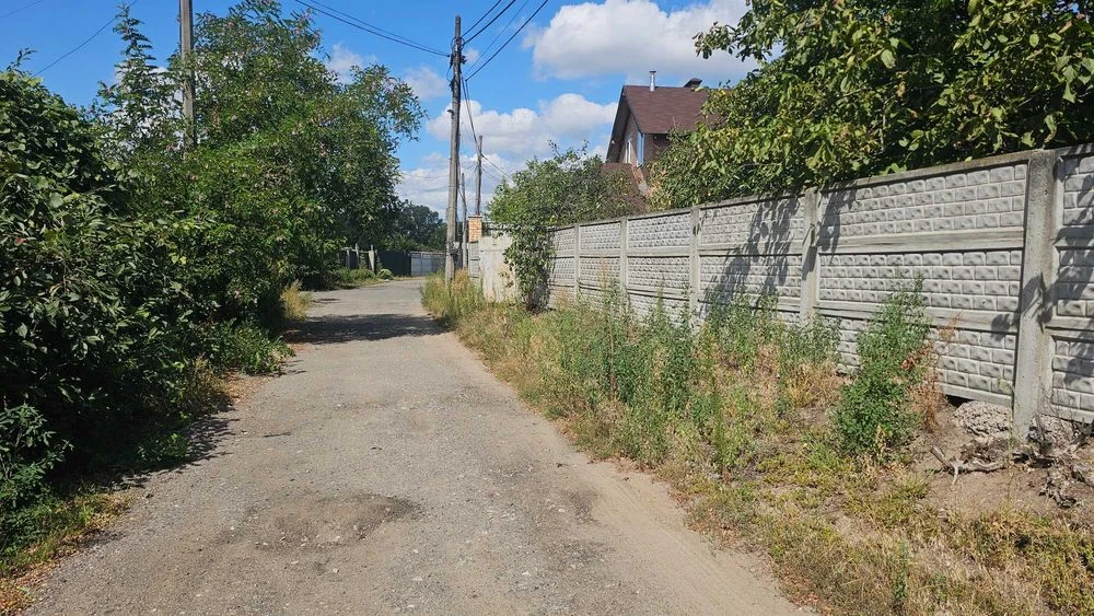 місто Київ – будинок в Товаритстві “Орхідейна”. 10 хвилин на