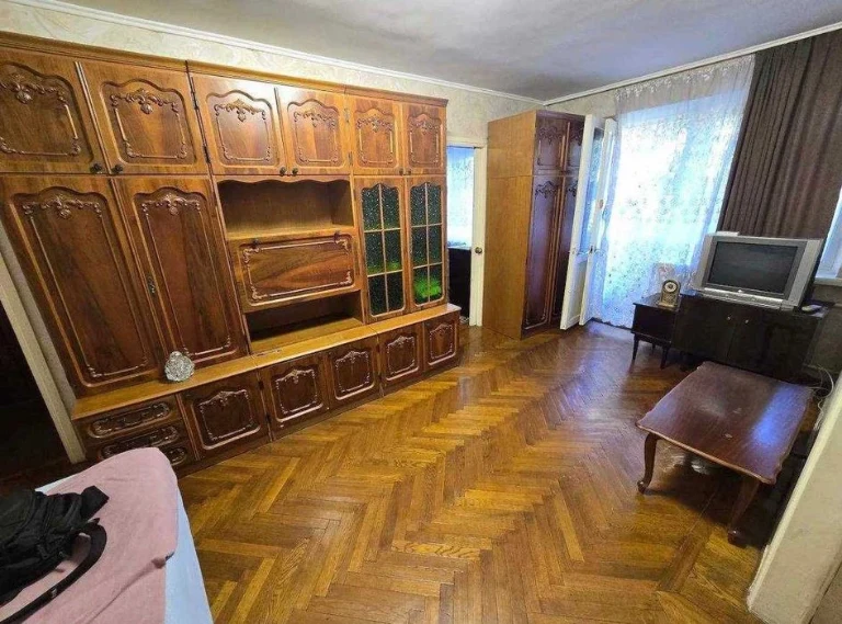 Продам 3к квартиру на Сегедській біля моря | 4 поверх | Фонт