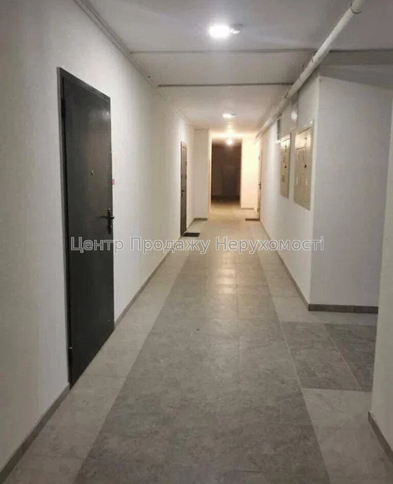 Продаж 3-кімн. квартири у Києві, 80 м², 16/17 поверх