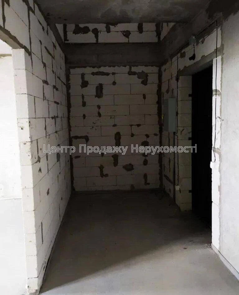 Продаж 3-кімн. квартири у Києві, 80 м², 16/17 поверх