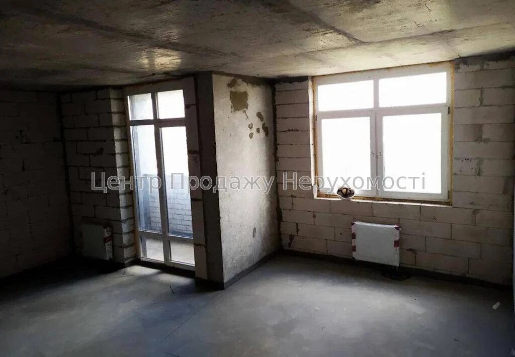 Продаж 3-кімн. квартири у Києві, 80 м², 16/17 поверх