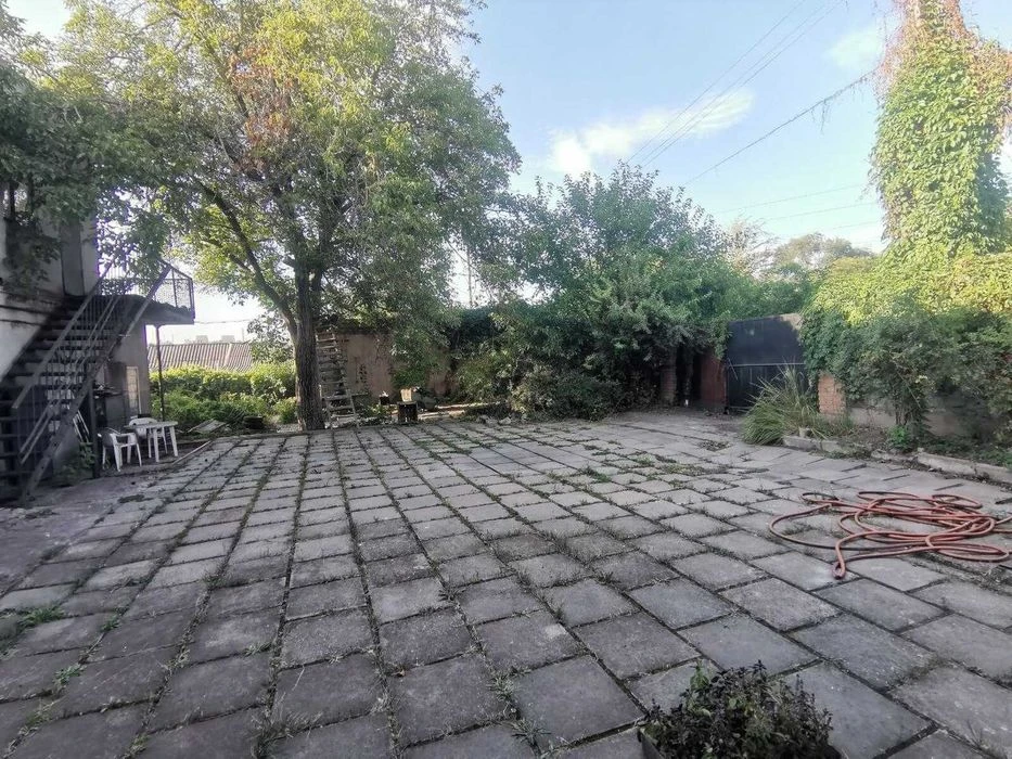 Продаж!! Великий будинок 348 м² із терасою та видом на місто