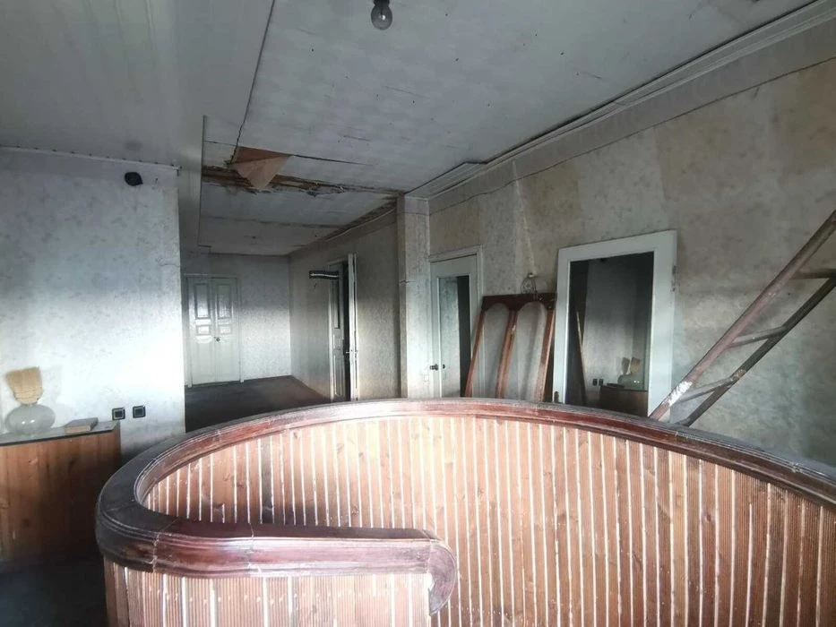 Продаж!! Великий будинок 348 м² із терасою та видом на місто