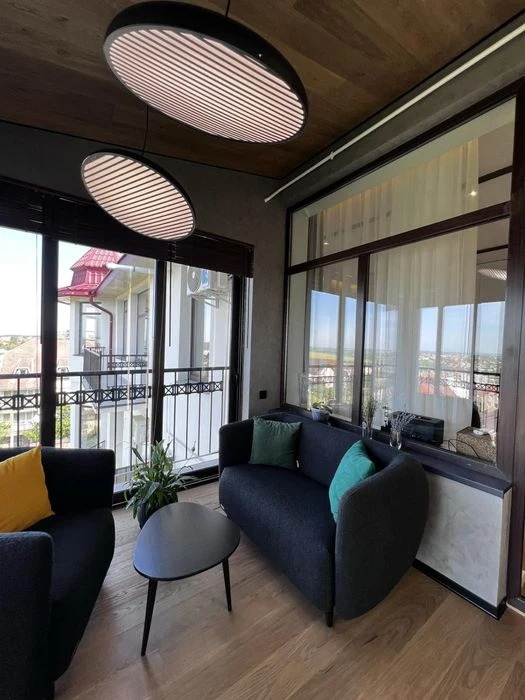 Продаж 2 кімнатної панорамної квартири