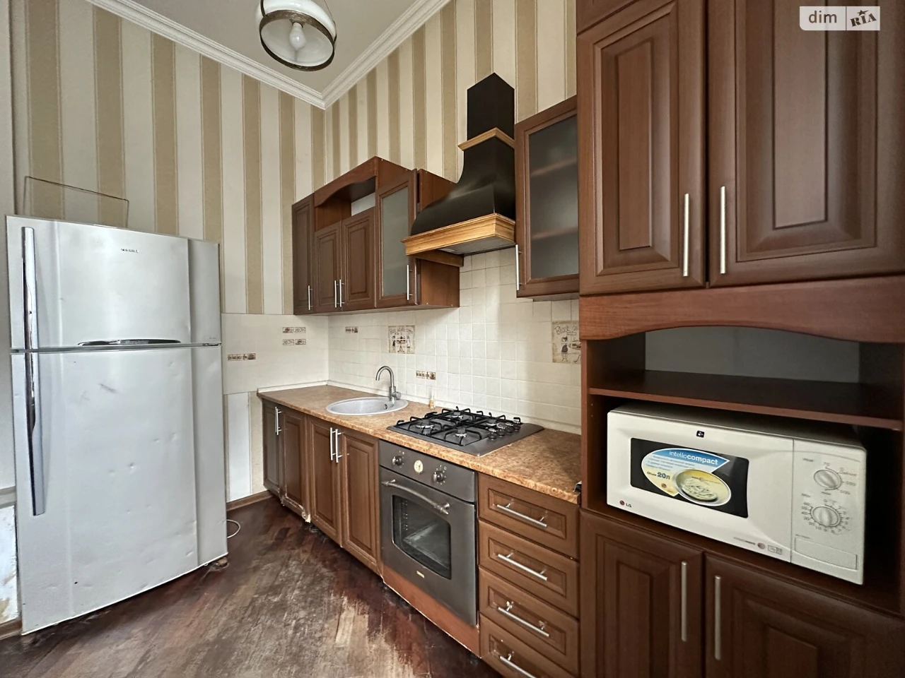 Продаж Квартира Центр