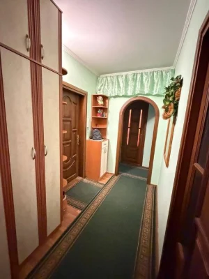 Продам 2 кімнату квартиру