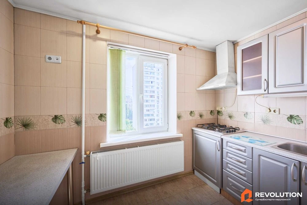 Без комісії. Продаж 1к квартири 27.8м2, просп. Миколи Бажана