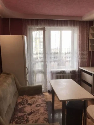 Продам 1к квартиру на Тополе-3 возле Терры