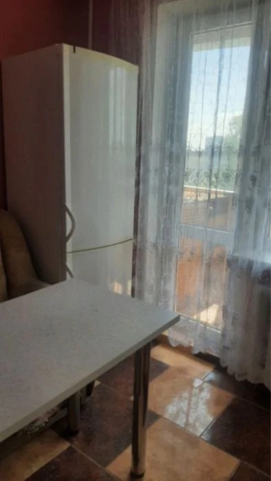 Продам 1к квартиру на Тополе-3 возле Терры