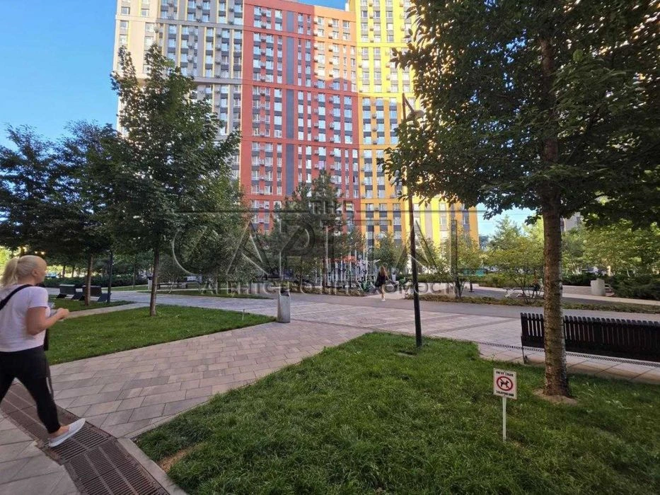 Продається стильна 1-к квартира 28 м² у ЖК Svitlo Park еОсел