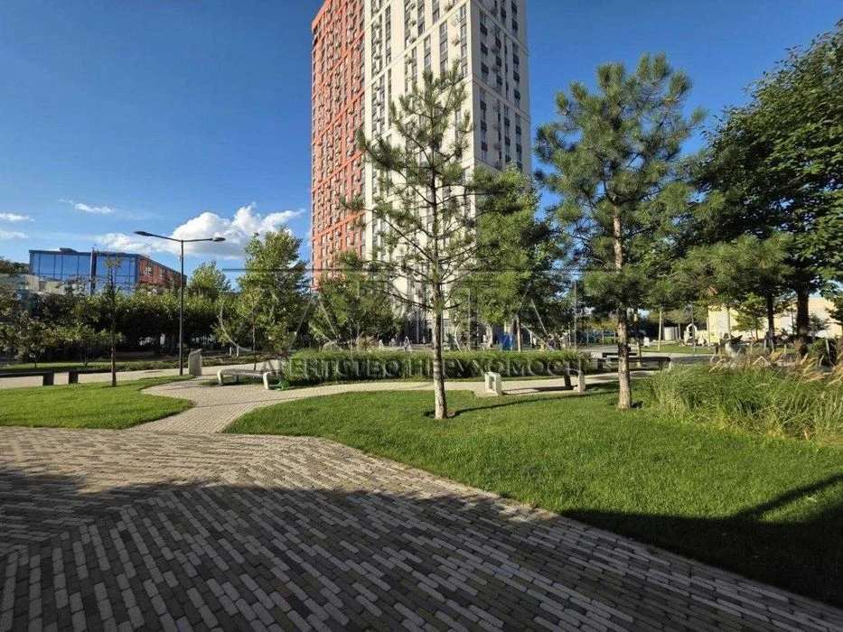 Продається стильна 1-к квартира 28 м² у ЖК Svitlo Park еОсел