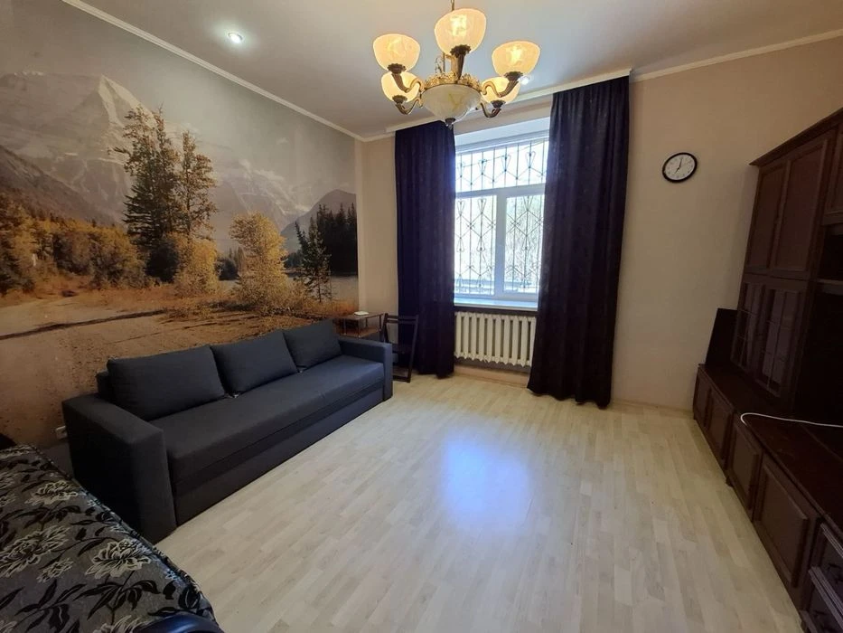 Продаж 3 кім квартири сталінка Нагорка Сертифікат Ваучер