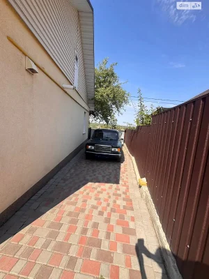 Продаж Дім