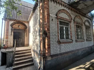 Будинок. Запоріжжя, чавунна вул.