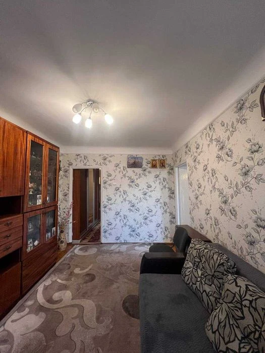 Продаж квартири 3кім.Чайка