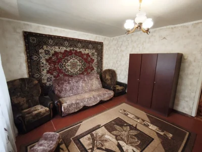 Продам 1к.квартиру вул.Революції гідності ( Супруна)